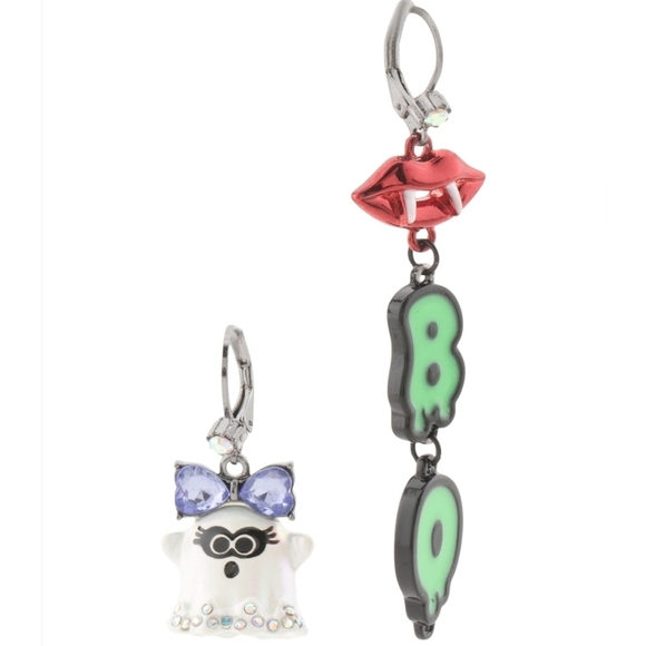 Betsey Johnson BOO MISMATCHED Drop Glow In the Dark  Earrings - Picture 2 of 4
